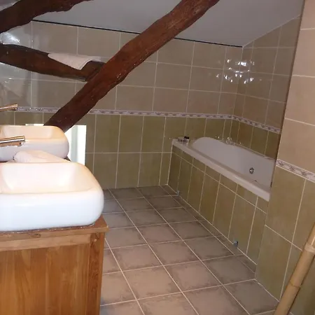 Le Relais Saint Charles En Dordogne B&B