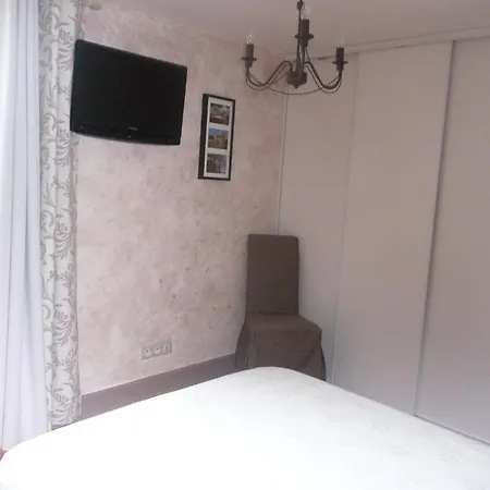 Le Relais Saint Charles En Dordogne * Marsac-sur-l'Isle